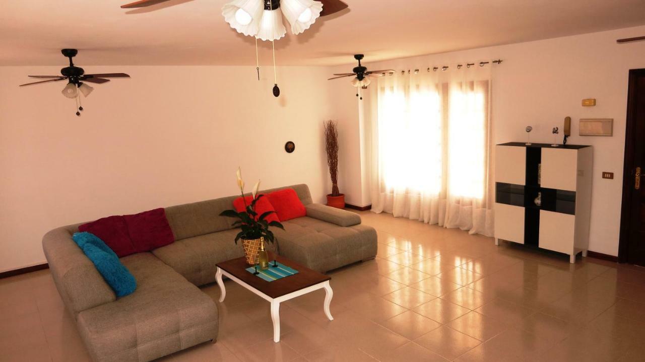 Large Apartment On Golf Course San Miguel de Abona Luaran gambar